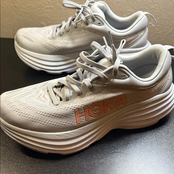 Hoka bondi 8 size 9.5 - Picture 9 of 10